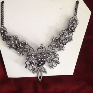 New statement necklace gray